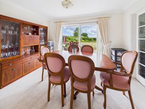 Dining Room- click for photo gallery